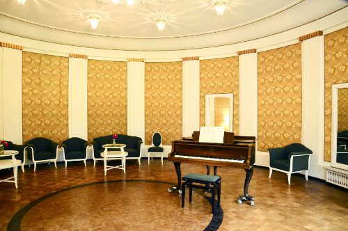 Musiksaal - Sanatorium Dr. Barner