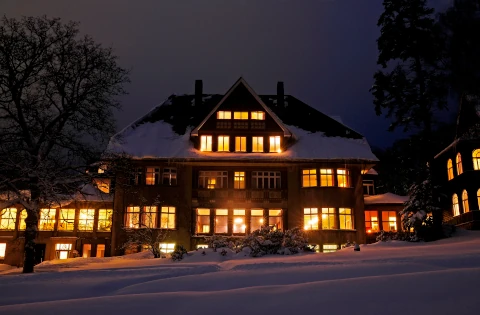 Fachklinik Psychosomatik Dr. Barner - Winter, abends